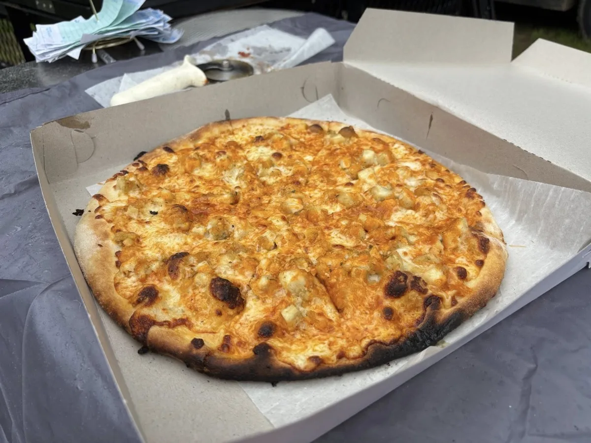 White garlic pizza with fresh mozzarella from Guilford CT pizza catering